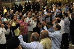 روتیر: خطیب بعثۀ مقام معظم رهبری درکربلا:تیتر: اسلام مکتب عقل و عاطفه است
 3