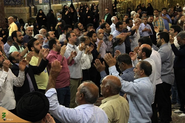 روتیر: خطیب بعثۀ مقام معظم رهبری درکربلا:تیتر: اسلام مکتب عقل و عاطفه است
 3