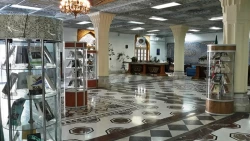 نمایشگاه کتاب، تمبرو تصاویرامام‌خمینی (ره) در کتابخانۀ مرکزی آستان قدس رضوی + عکس 19