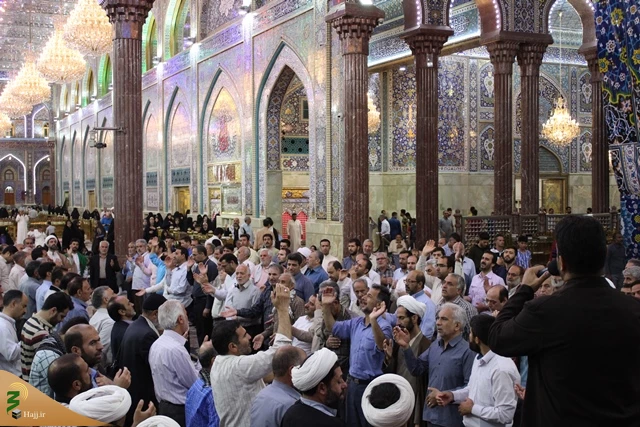روتیتر: خطیب بعثۀ مقام معظم رهبری در کربلا تشریح کرد:

تیتر: ضرورت حفظ برکات عبادات 3