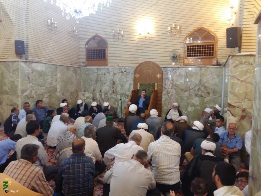 خطیب بعثه رهبری در نجف:
انسان های منصف؛ شیفته شخصیت والای امیرالمومنین (ع) هستند.
 2
