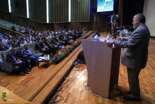 سرپرست حجاج ایرانی: 

خدمت رسانی به حجاج، خدمت رسانی به دین خداست  12