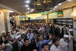 روتیتر: خطیب بعثۀ رهبری تبیین کرد:

تیتر: معنای حقیقی ولایت اهل‌بیت (ع)+فیلم 2