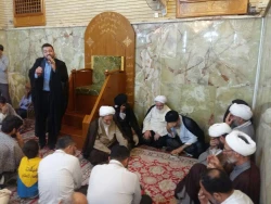 خطیب بعثه رهبری در نجف:
نماز عبادتی است که در هیچ حال ترک نمی شود.
 7
