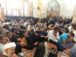 خطیب بعثه رهبری در نجف:
نماز عبادتی است که در هیچ حال ترک نمی شود.
 2