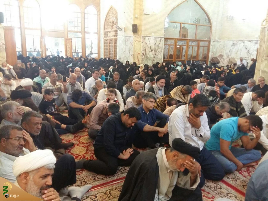 خطیب بعثه رهبری در نجف:
نماز عبادتی است که در هیچ حال ترک نمی شود.
 2
