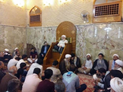 خطیب بعثه رهبری در نجف:
محبت به اولیاء الهی از پایه های دین است.
 2