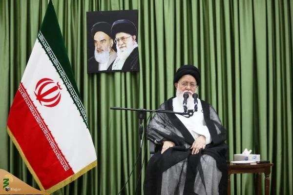 نماینده ولی فقیه در خراسان رضوی در دیدار با شورای هماهنگی و برنامه ریزی جشن های دهه کرامت: 


برنامه های دهه کرامت را با محوریت امام رضا (ع) برگزارکنید  2