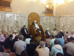 خطیب بعثه رهبری در نجف:
حضور در حرم علوی یک نفحه رحمانی و نسیمی الهی است.
 6