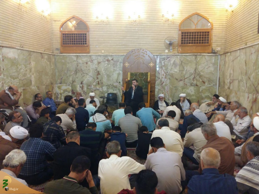 خطیب بعثه رهبری در نجف:
حضور در حرم علوی یک نفحه رحمانی و نسیمی الهی است.
 8