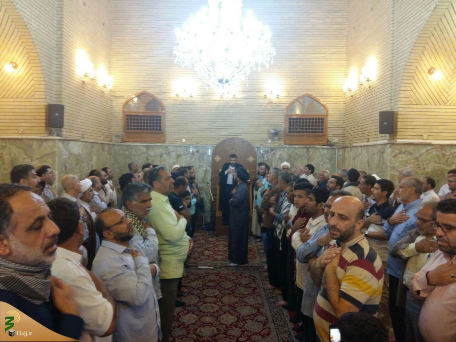 خطیب بعثه رهبری در نجف:
حضور در حرم علوی یک نفحه رحمانی و نسیمی الهی است.
 9