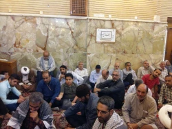 خطیب بعثه رهبری در نجف:
آیات قرآن کریم بر حفظ حجاب و عفاف تاکید دارند.
 3