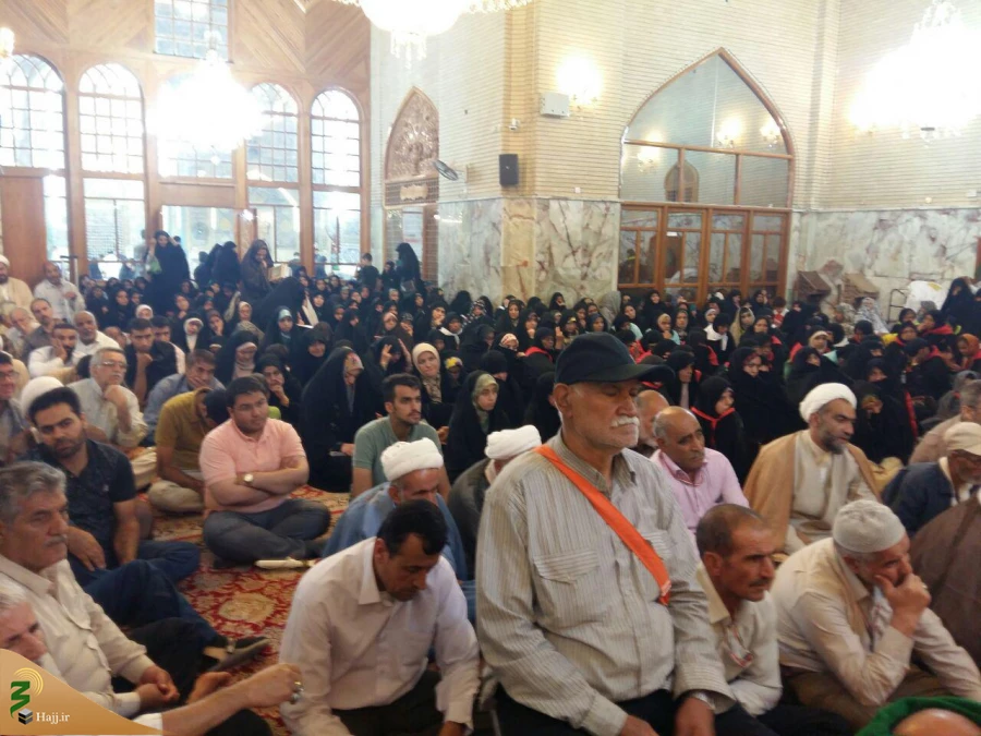 خطیب بعثه رهبری در نجف:
آیات قرآن کریم بر حفظ حجاب و عفاف تاکید دارند.
 5