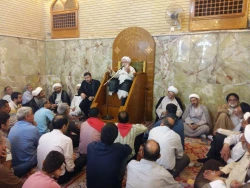 خطیب بعثه رهبری در نجف:
آیات قرآن کریم بر حفظ حجاب و عفاف تاکید دارند.
 2