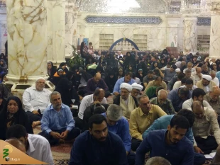 مراسم دعای کمیل در صحن حضرت فاطمه (س) برگزار شد 2مراسم دعای کمیل در صحن حضرت فاطمه (س) برگزار شد 2
