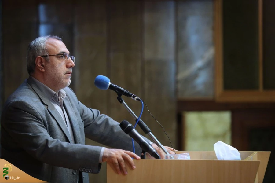 معاون فرهنگی بعثه رهبری:

یاری رسانی به حجاج، بیش از دیگران موجب تقرب الی الله می شود 9
