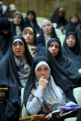معاون فرهنگی بعثه رهبری:

یاری رسانی به حجاج، بیش از دیگران موجب تقرب الی الله می شود 10