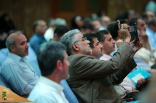 معاون فرهنگی بعثه رهبری:

یاری رسانی به حجاج، بیش از دیگران موجب تقرب الی الله می شود 13