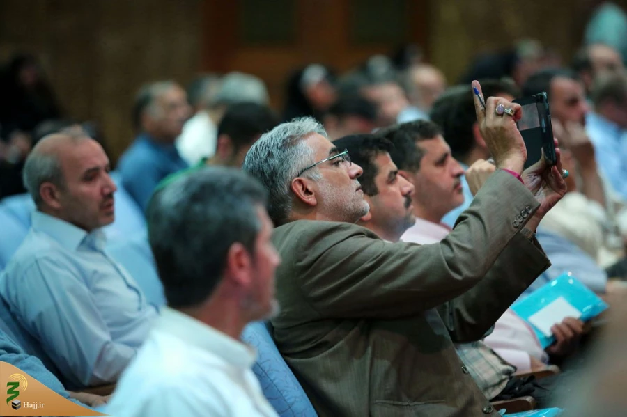معاون فرهنگی بعثه رهبری:

یاری رسانی به حجاج، بیش از دیگران موجب تقرب الی الله می شود 13