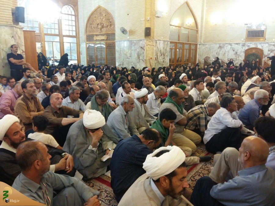 خطیب بعثه رهبری در نجف:
اطاعت از امام لازم و واجب است.
 4