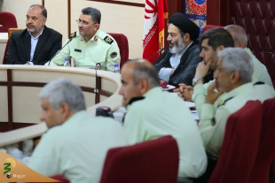 نشست فرماندهان فرودگاههای کشور با نماینده ولی فقیه در امور حج و زیارت 2