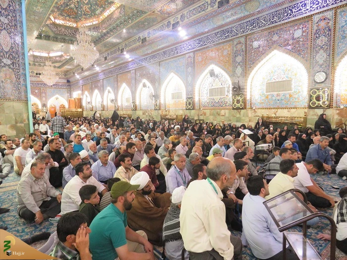  از سوی بعثه رهبری:

روایت‌گری مصور عاشورا در خیمه‌گاه برگزار شد 8