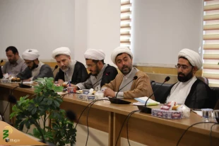 جلسه طلاب جوان