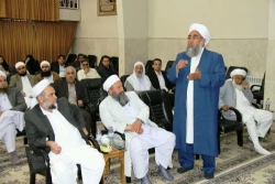 نماینده ولی فقیه در خراسان رضوی در دیدار کارگزاران اهل سنت حج 98 : 



حج یک فرصت ارزشمند برای ارتباط با مسلمانان دنیاست 
 6