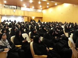 همایش توجیهی وتخصصی بانوان حج گذار خراسانی برگزار شد  8