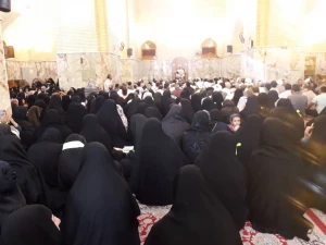 هرکس به اندازه معرفت خود از زیارت بهره می‌گیرد