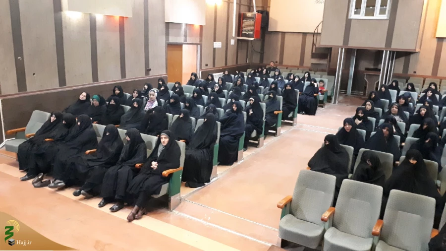 همایش بانوان حج گزار استان آذربایجان شرقی برگزار شد 11