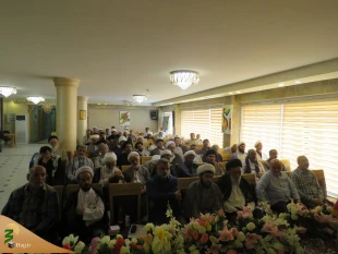 نماینده بعثه رهبری در عراق :

 بزرگترین رسالت زائرین استحکام دوستی بین کشور عراق و ایران است  5