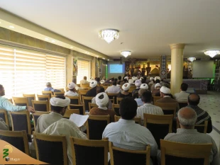 نماینده بعثه رهبری در عراق :

 بزرگترین رسالت زائرین استحکام دوستی بین کشور عراق و ایران است  6