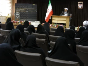 نشست آموزشی و توجیهی معینه‌ها و مبلغان حج برگزار شد/گزارش تصویری