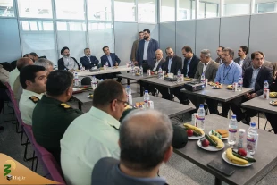 سرپرست حجاج ایرانی از ترمینال سلام فرودگاه امام بازدید کرد 15