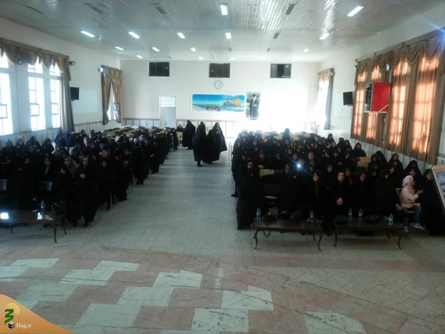 همایش بانوان حج گزار استان آذربایجان شرقی برگزار شد 13