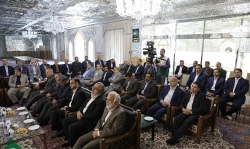 گزارش تصویری/دیدار نماینده ولی‌فقیه در امور حج و زیارت با تولیت آستان قدس رضوی
 14