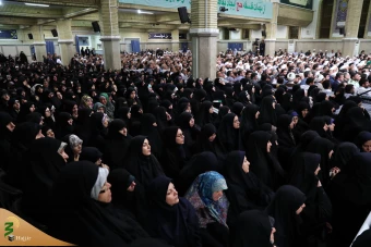 دیدار دست‌اندرکاران و کارگزاران حج با رهبر معظم انقلاب 32