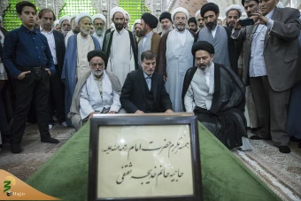 تجدید میثاق نماینده ولی فقیه در امور حج و زیارت و روحانیون حج تمتع98 با آرمان های امام خمینی(ره) 11