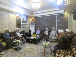دیدار نماینده جامعة المصطفی و امام جمعه سیستان وبلوچستان  با مسئول بعثه رهبری درعراق+ تصاویر 2