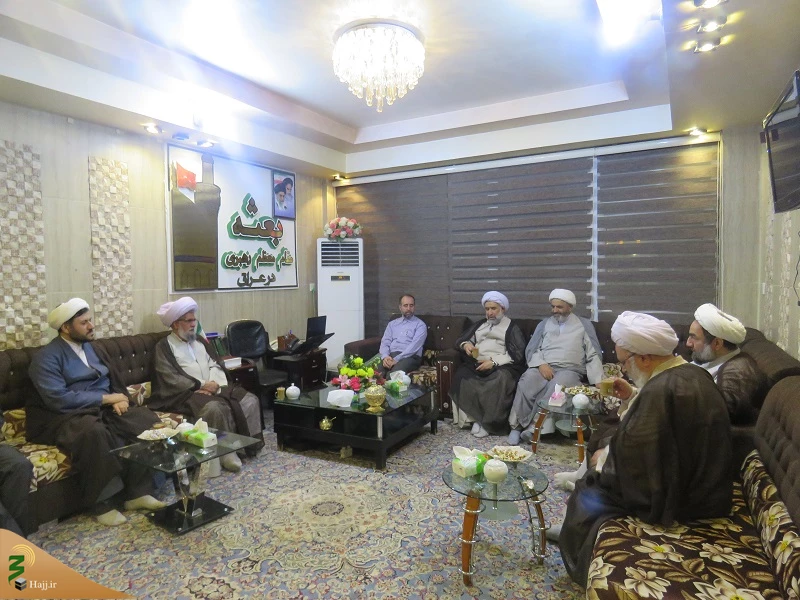 دیدار نماینده جامعة المصطفی و امام جمعه سیستان وبلوچستان  با مسئول بعثه رهبری درعراق+ تصاویر 2