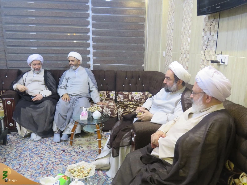 دیدار نماینده جامعة المصطفی و امام جمعه سیستان وبلوچستان  با مسئول بعثه رهبری درعراق+ تصاویر 9