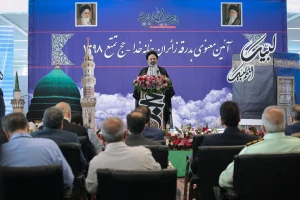 حجاج ایرانی سفیران مردم فداکار ایران اسلامی هستند