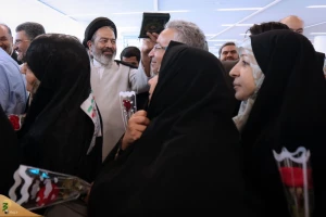 در فرودگاه امام خمینی(ره) انجام شد؛

آیین بدرقه زائران اعزامی به حج تمتع ۹۸