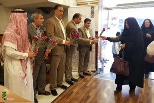 عربستان با گل و شیرینی از کاروان زایران ایرانی استقبال کرد 4