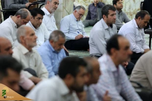 حجت الاسلام و المسلمین نواب:

کلمه لااله الاالله جان پناه انسانهاست 6