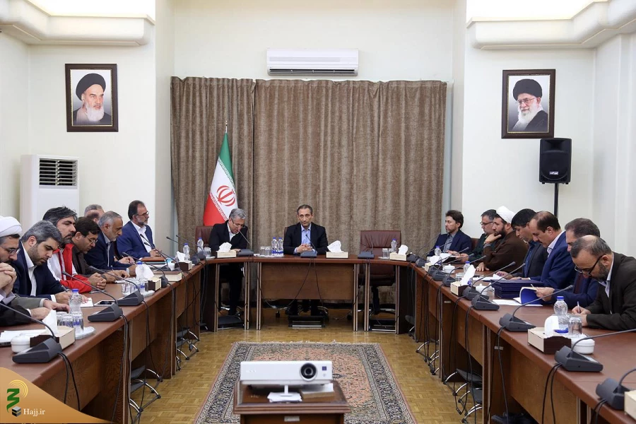 معاون سیاسی، امنیتی و اجتماعی استاندار:
حرکت عظیم پیاده‌روی اربعین، نمایش قدرت، وحدت و انسجام مسلمانان است
 2