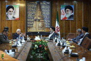 دیدار سفیرفلسطین در تهران با نماینده ولی‌فقیه در امور حج و زیارت  3