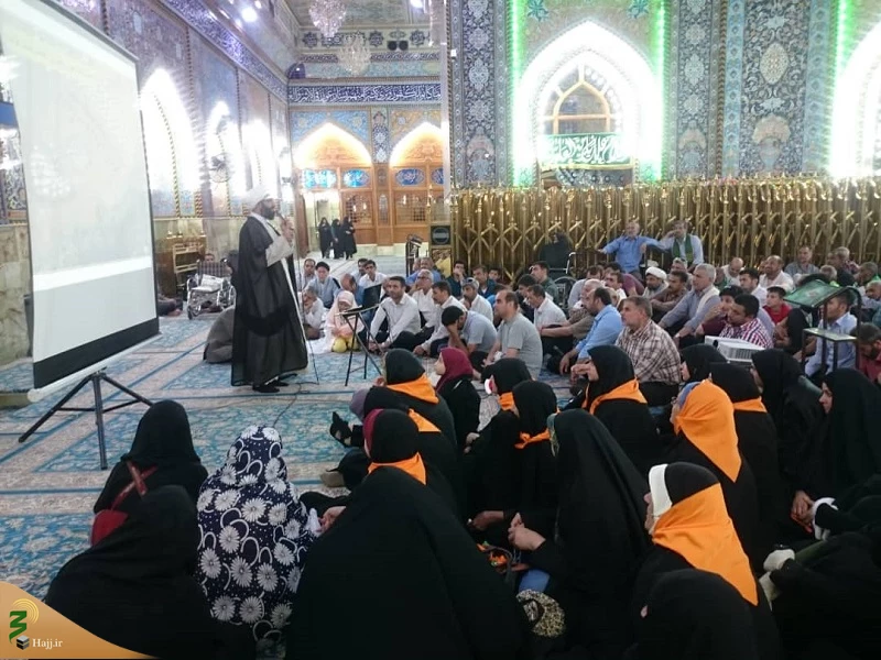 هر روز با حضور زائران برگزار می‌شود؛

روایت‌گری تاریخ عاشورا در خیمه‌گاه حسینی 5