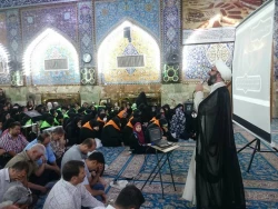 هر روز با حضور زائران برگزار می‌شود؛

روایت‌گری تاریخ عاشورا در خیمه‌گاه حسینی 6